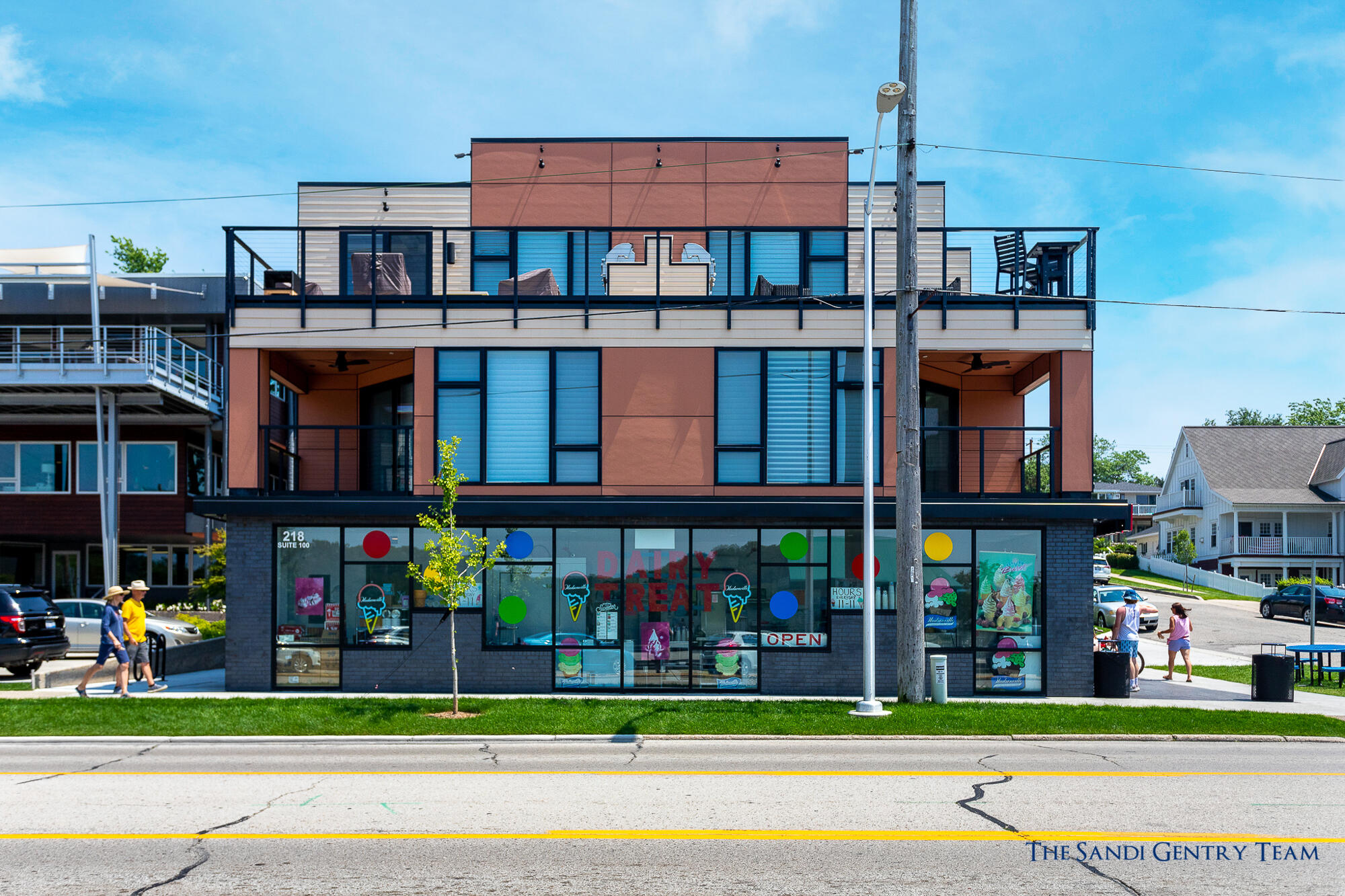 218 S Harbor Drive 202