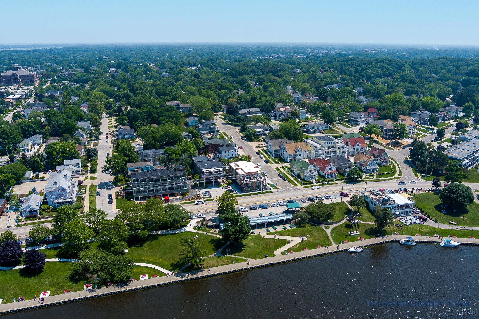 218 S Harbor Drive 202