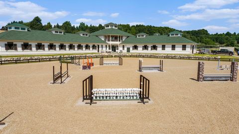 6424 Brackett Road Acme Township MI 49690