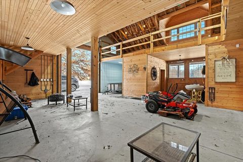 listing image 38