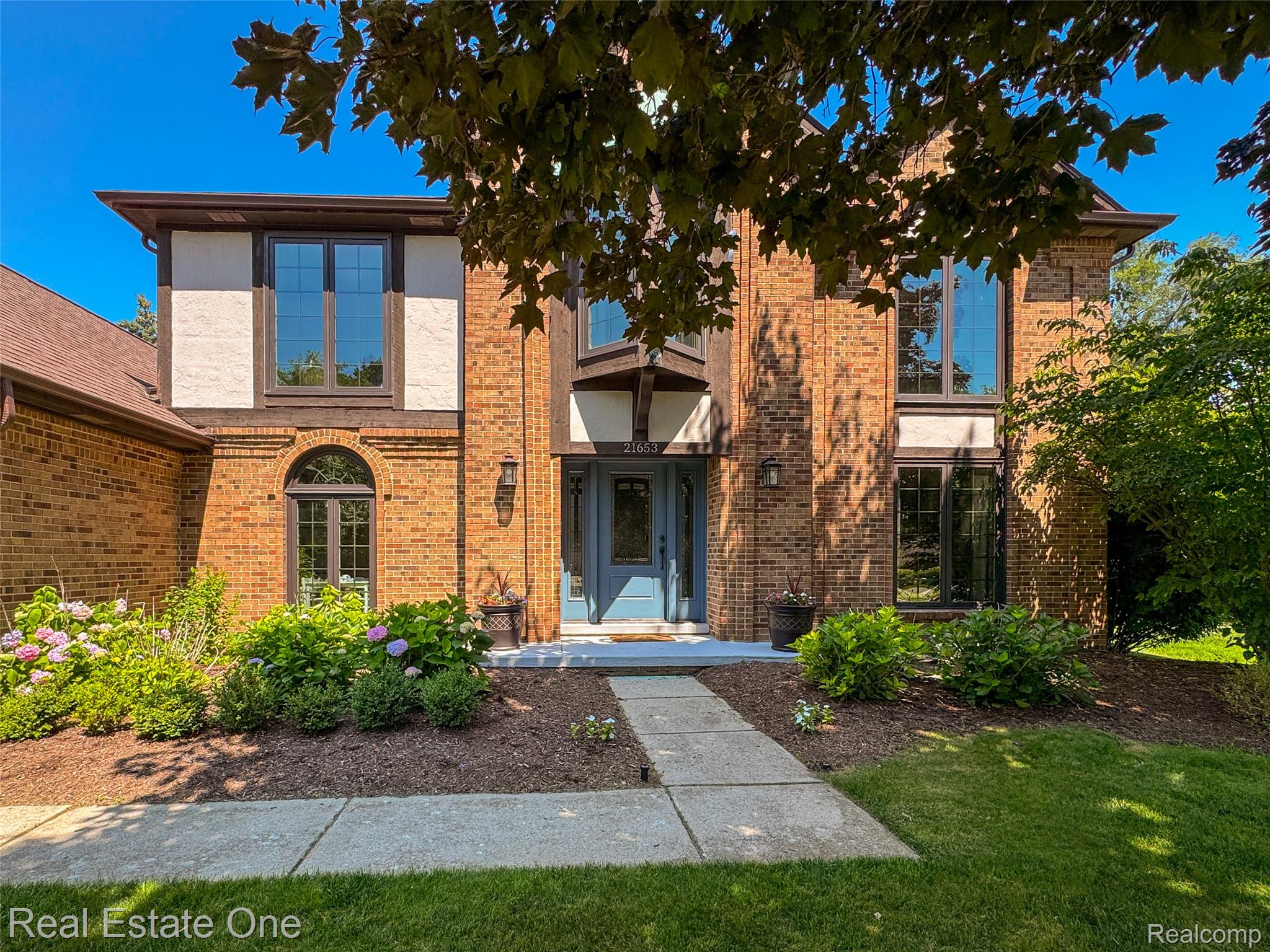 21653 Heatheridge Lane
