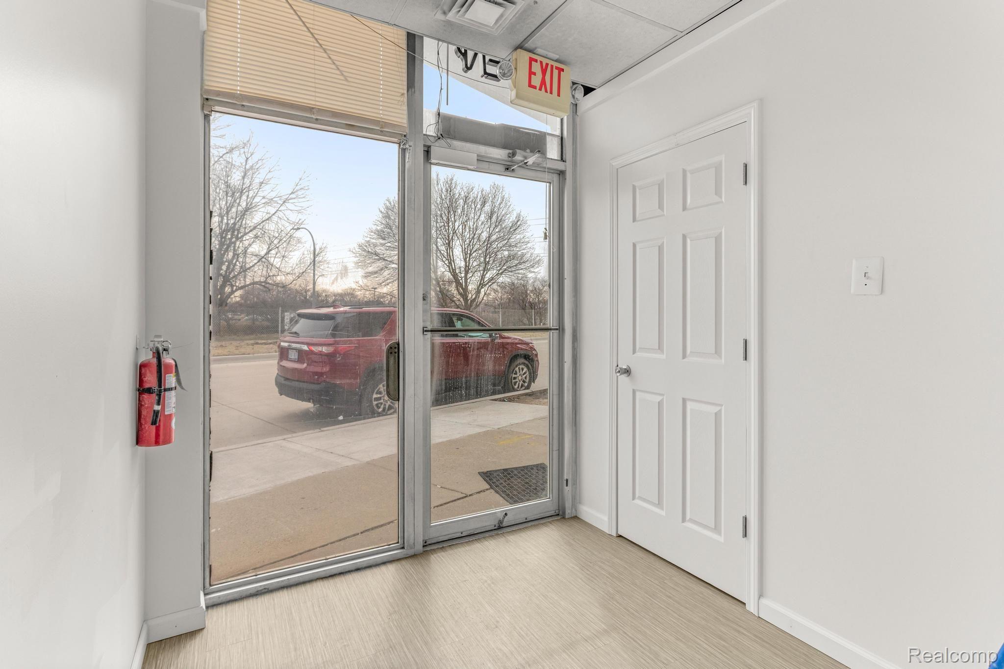 15324 Michigan Aveneue