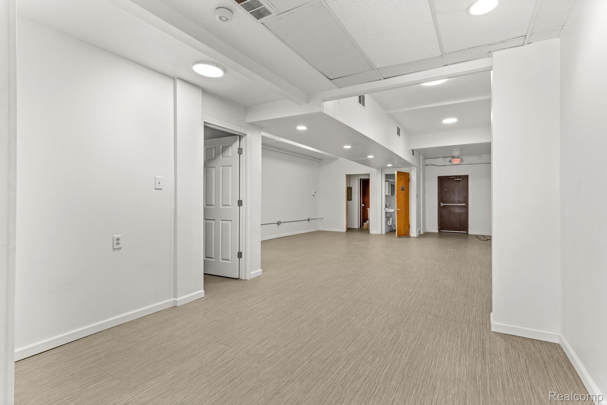 15324 Michigan Aveneue