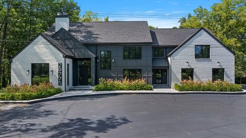 29775 BRISTOL Lane Bingham Farms Village Oakland MI 48025