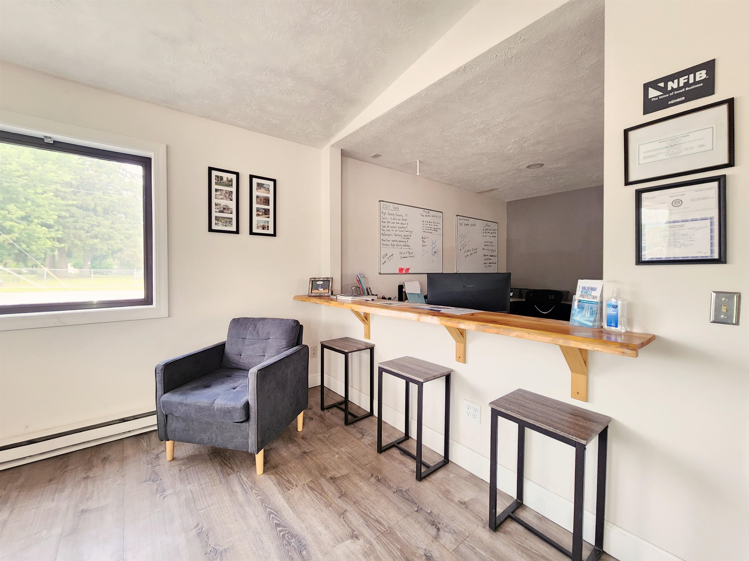 116 S Wexford Avenue