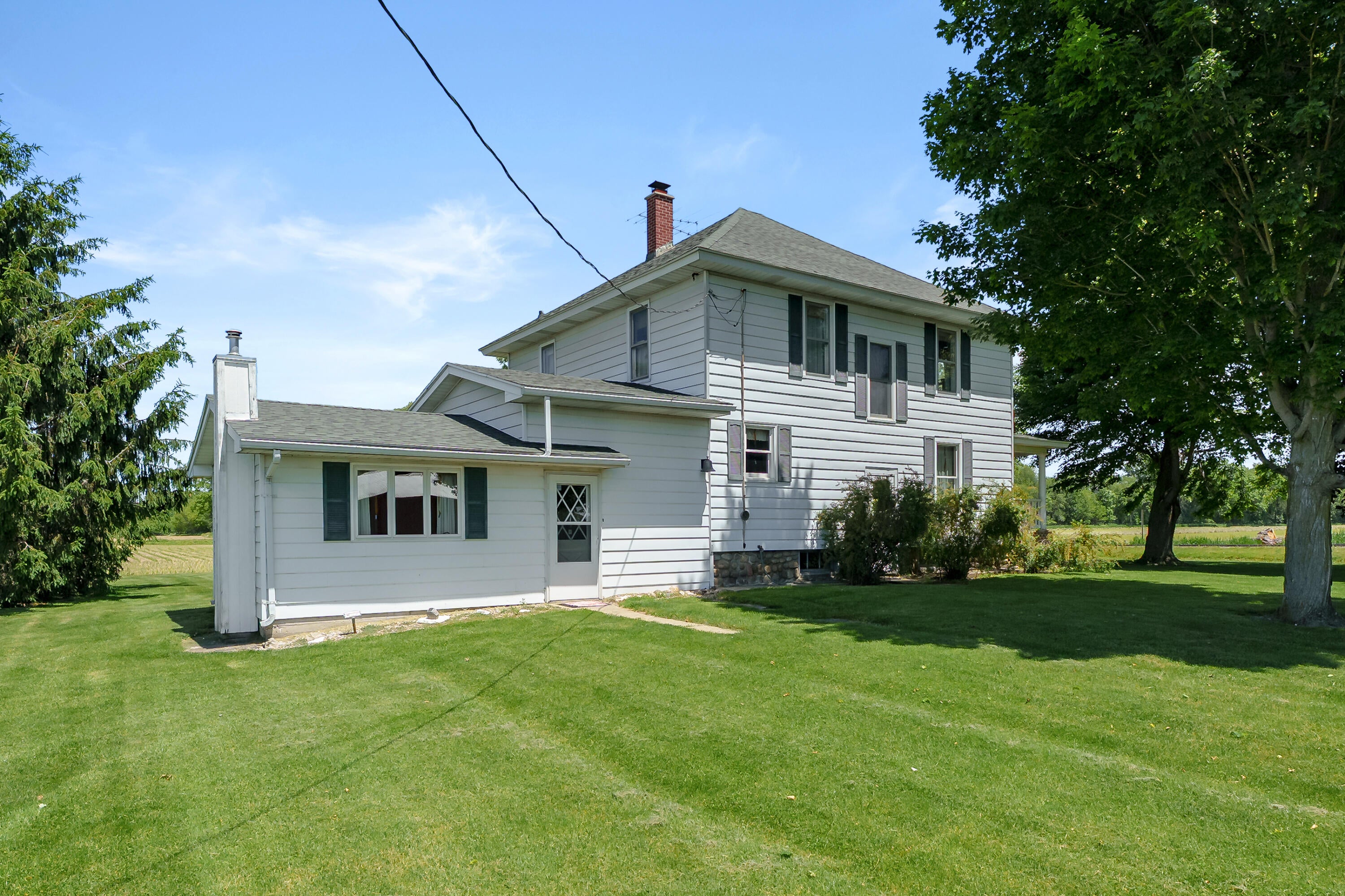 10431 13 Mile Road