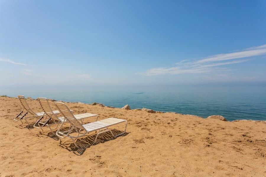 18590 Forest Beach Drive