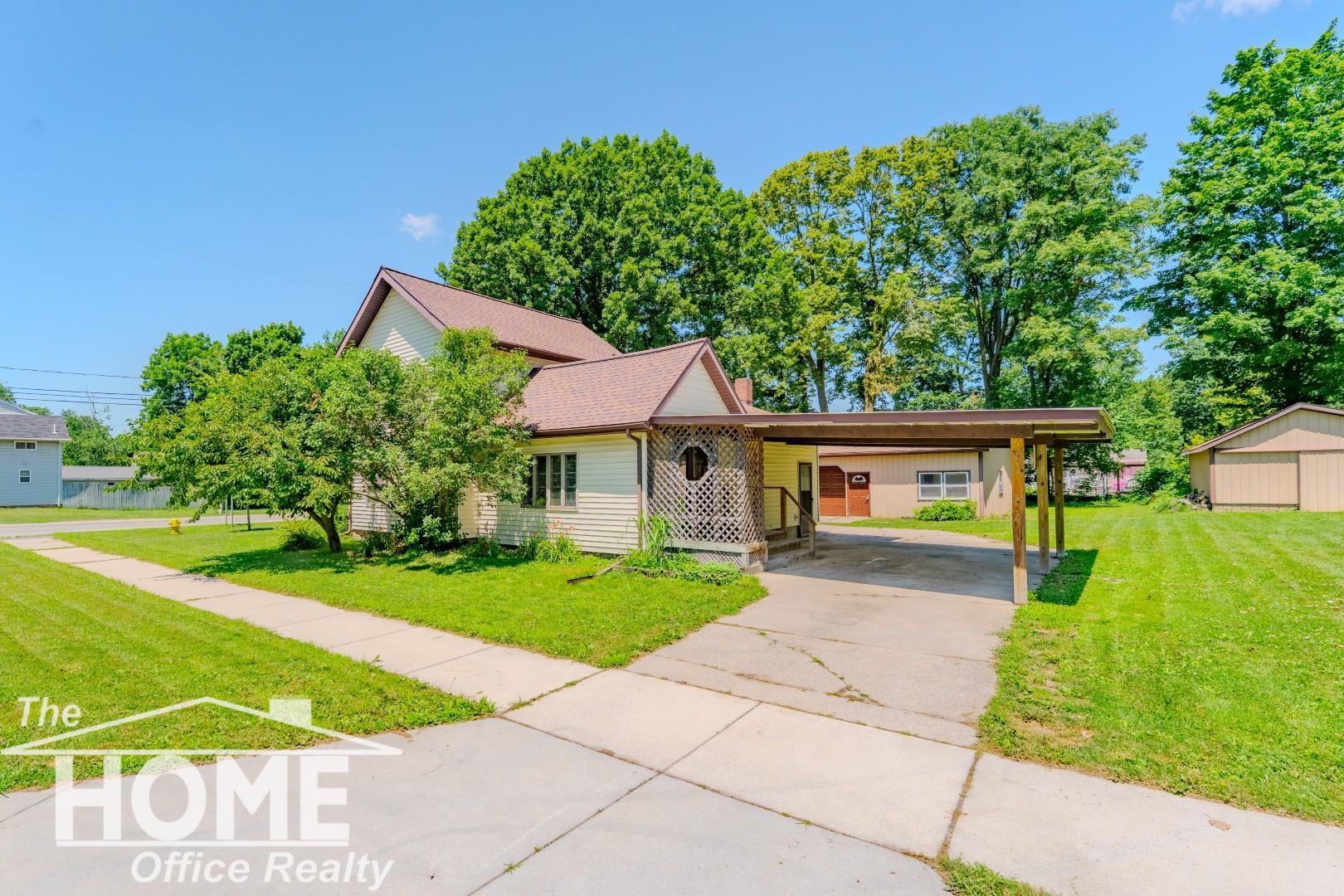 304 N Hartel Road