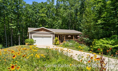 Photo of 14271 Lori Lane, Spring Lake Township, MI 49456 (MLS # 71026035307)