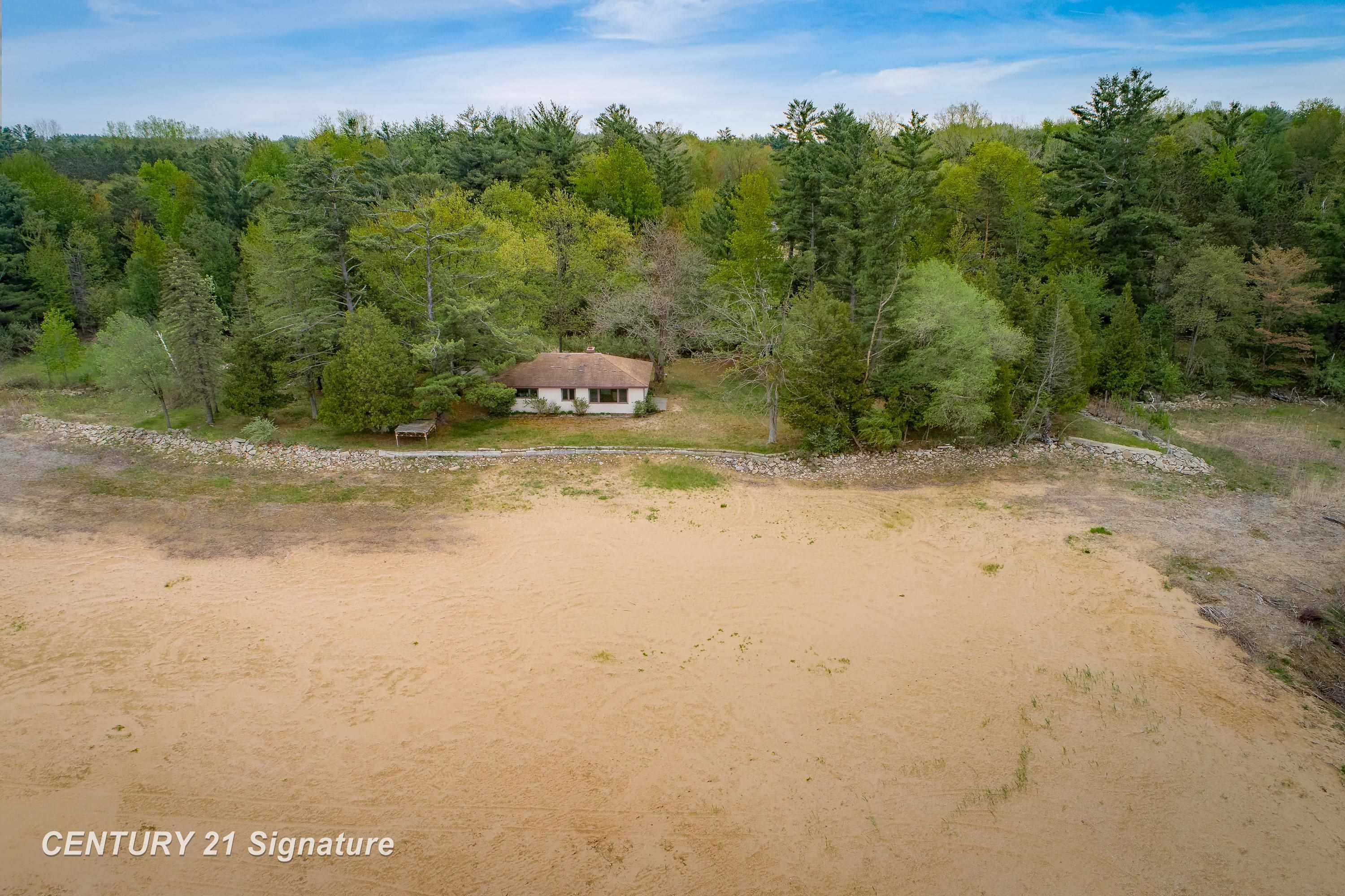 5242 Ostlund Drive