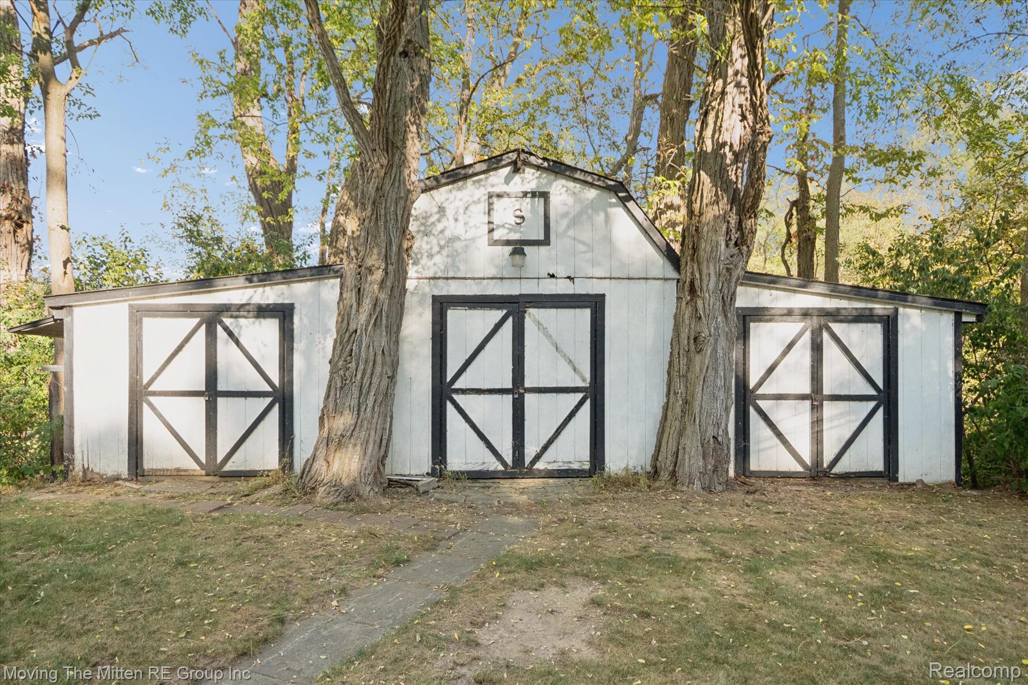 50710 W Huron River Drive