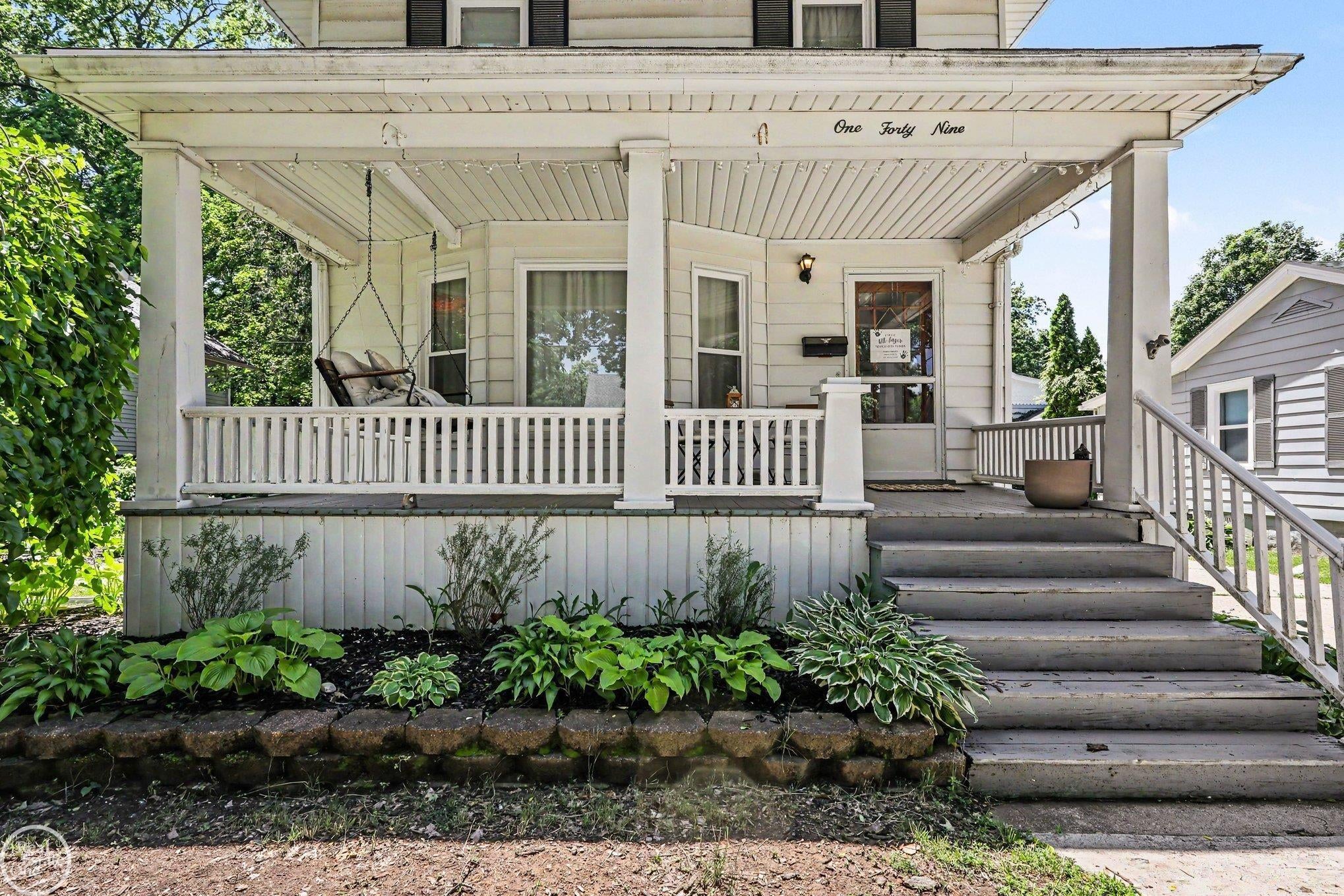 149 Pleasant Street