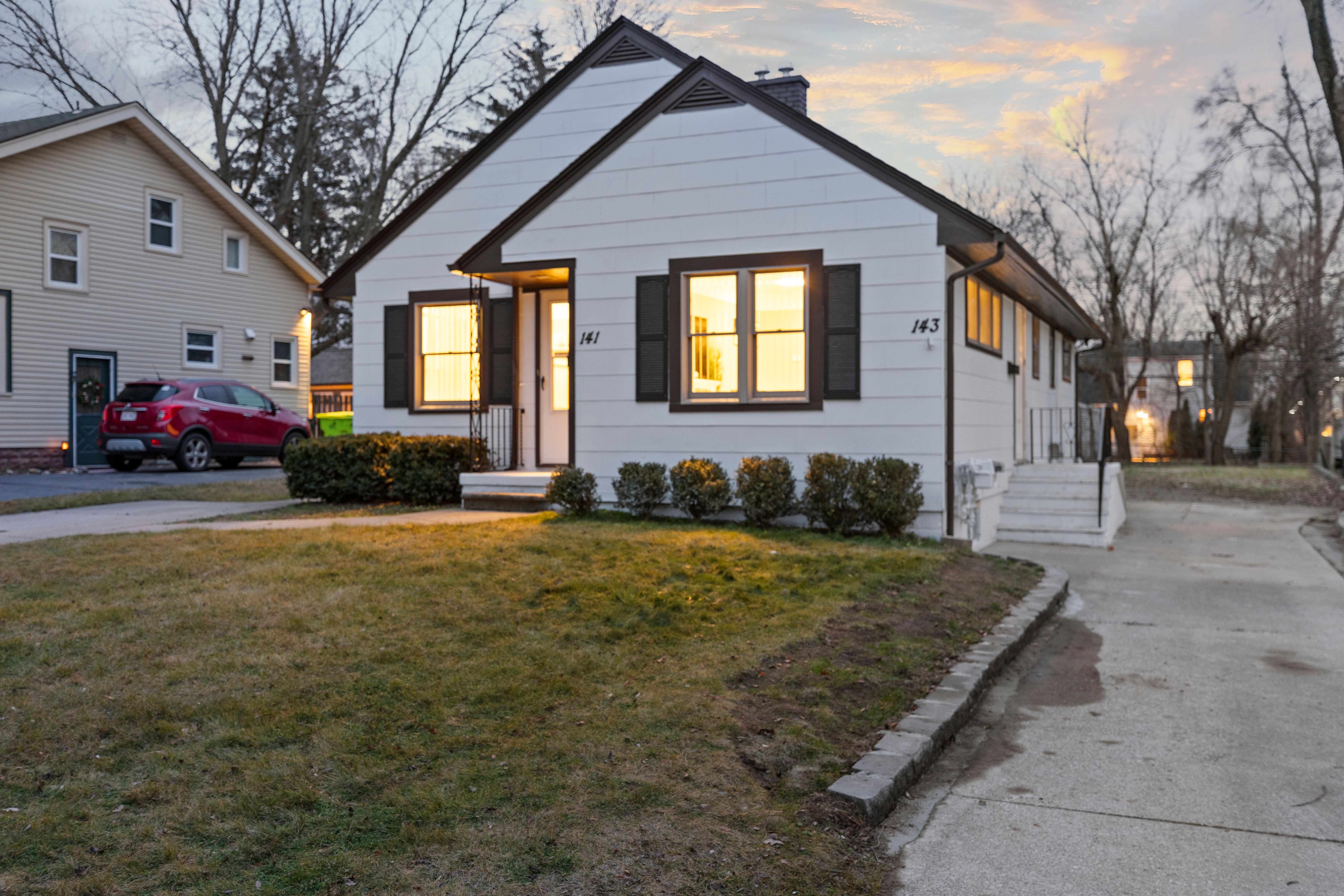 141 FERNDALE Avenue
