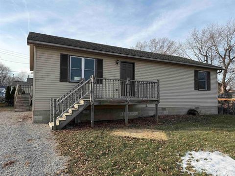 4235 Avenue D Street Frenchtown Township MI 48166