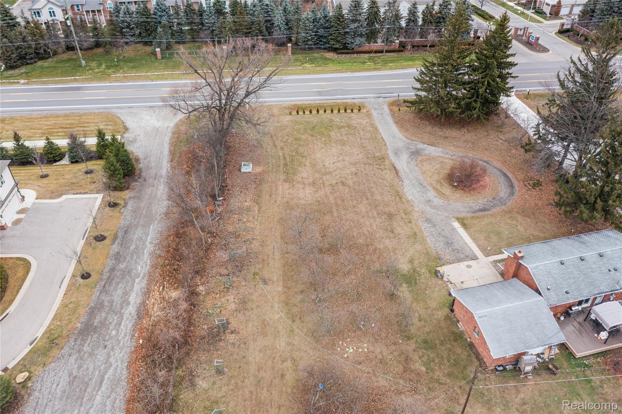 Commerce Twp, Michigan 48390, United States, ,Land,Active,249380