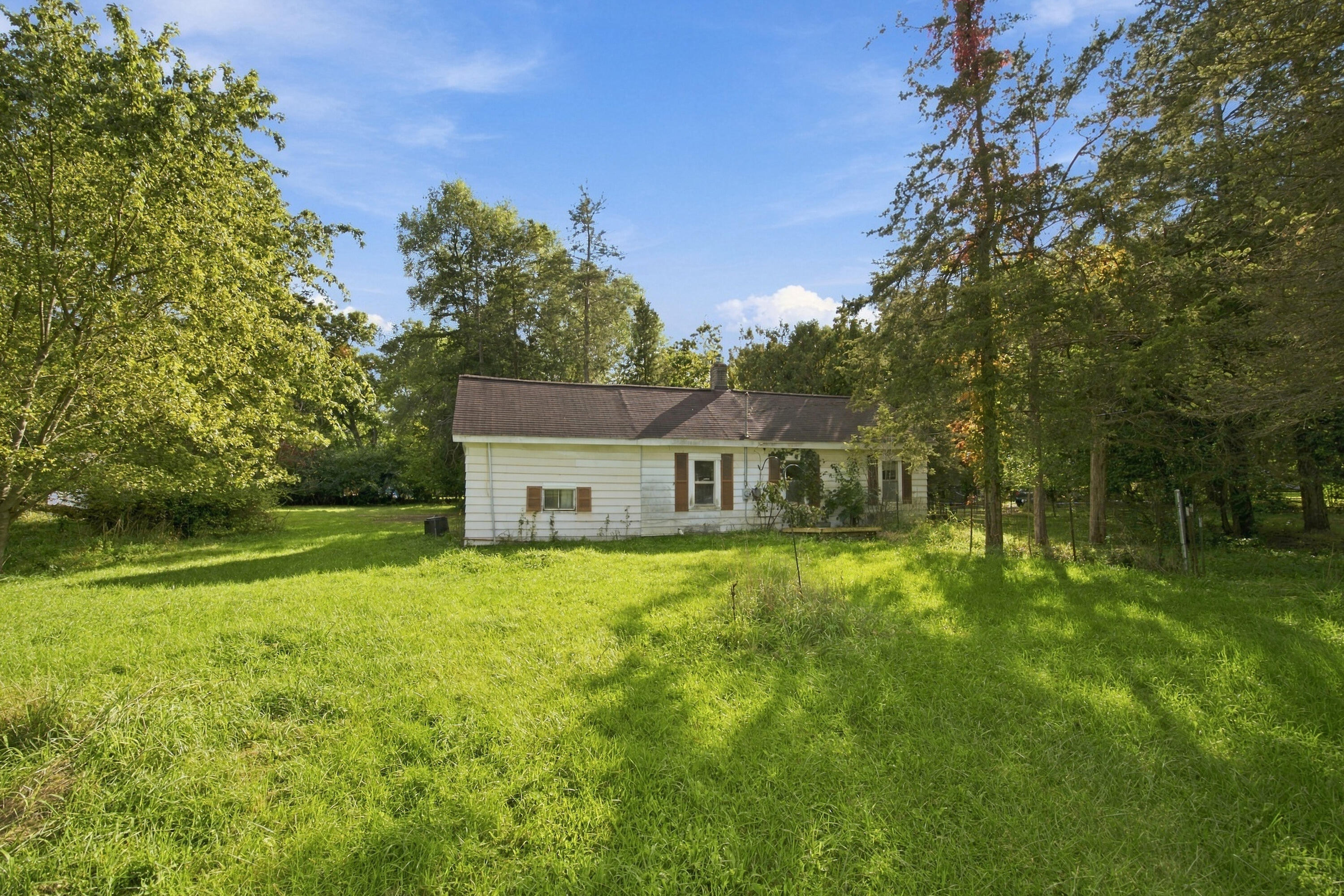 9245 Cedar Lake Road