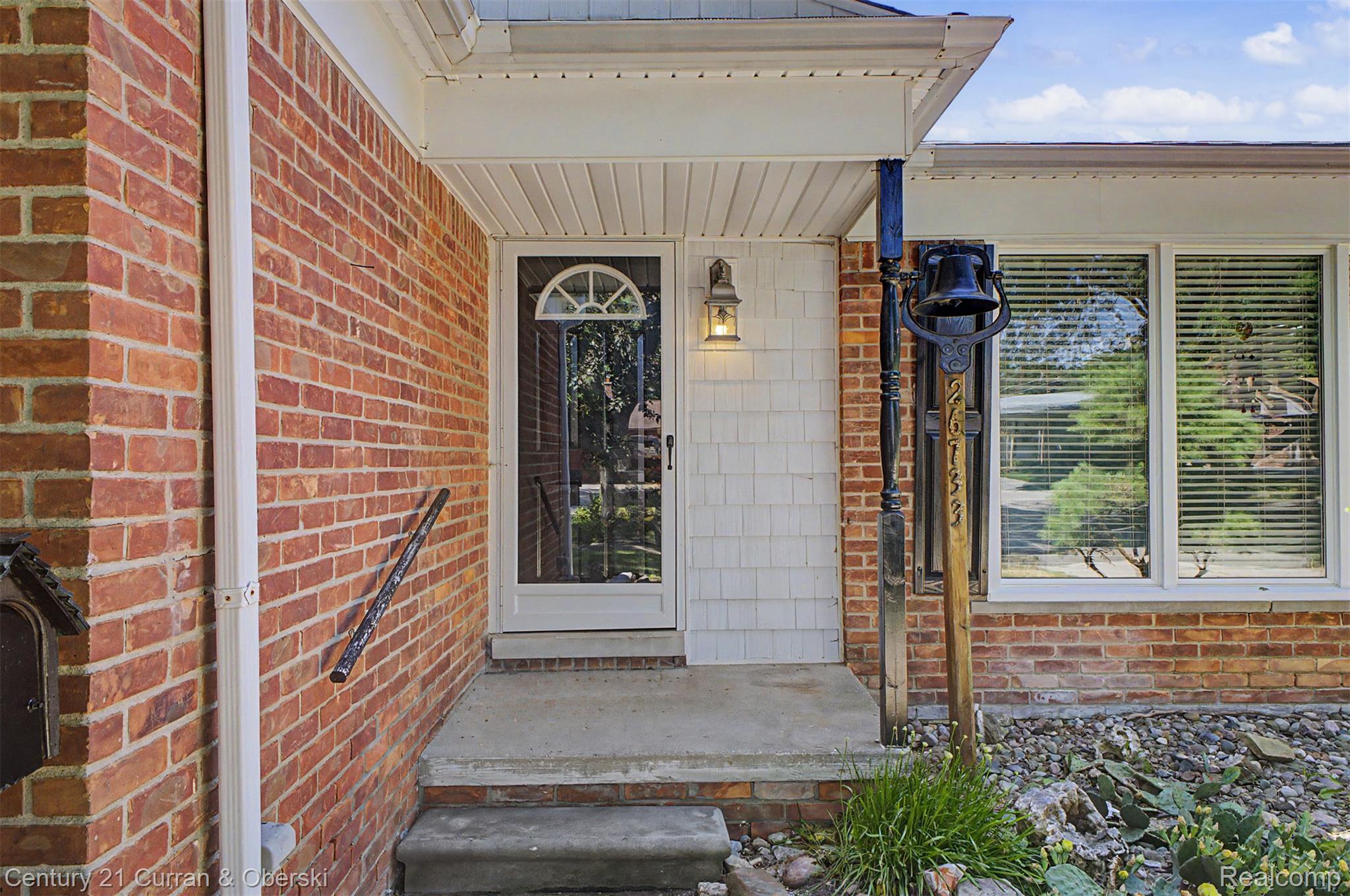 26733 Rouge River Drive