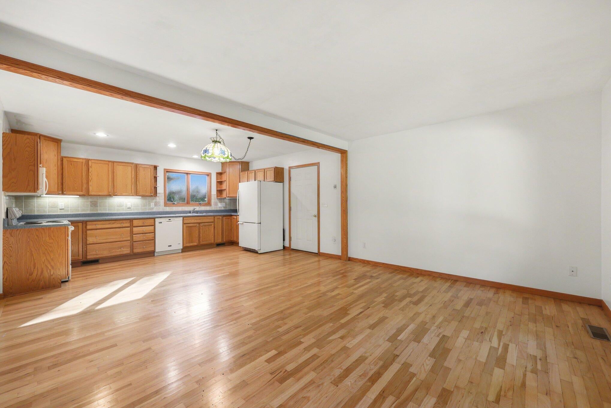 7411 Bush Road