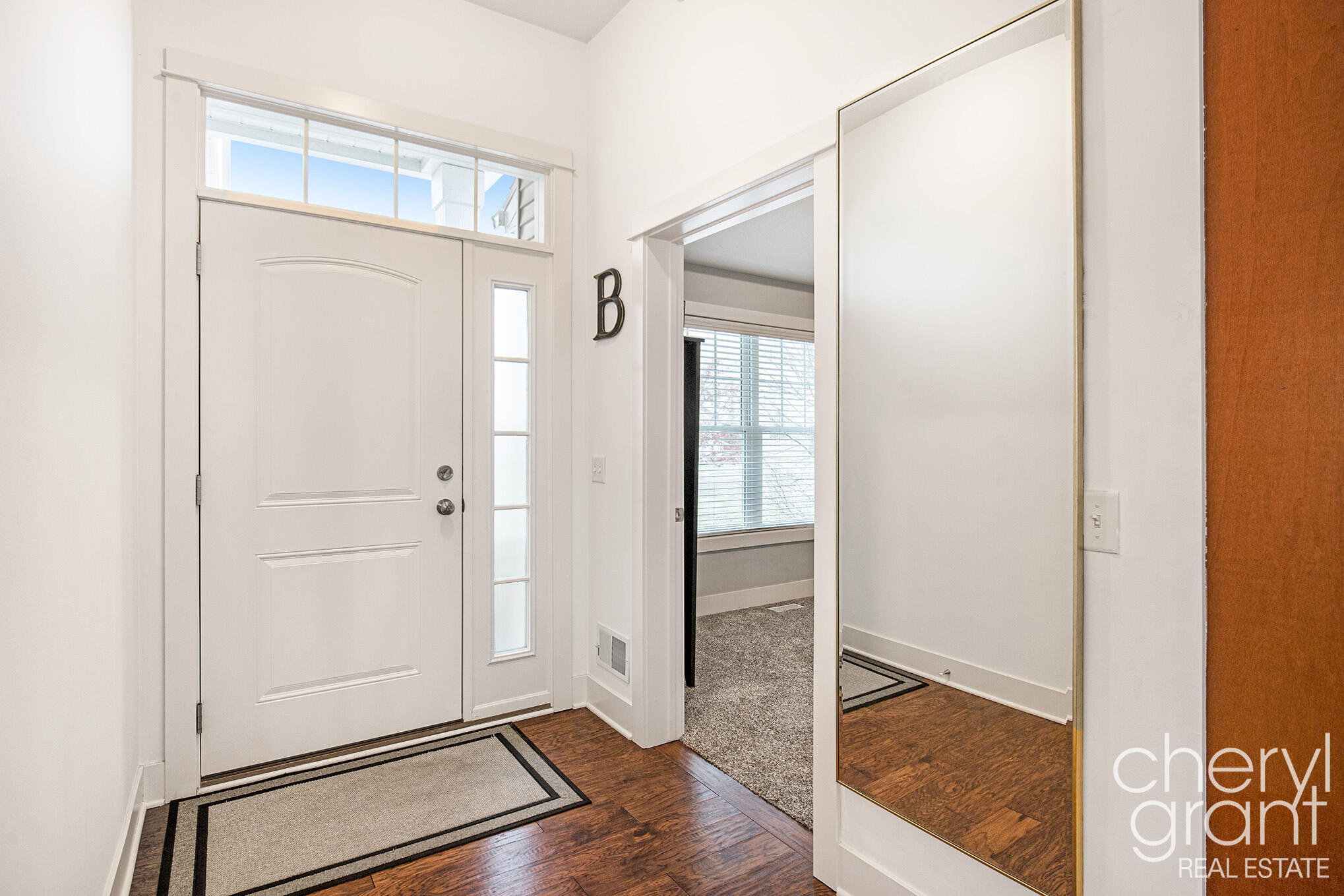 6556 Gracepoint Drive SE