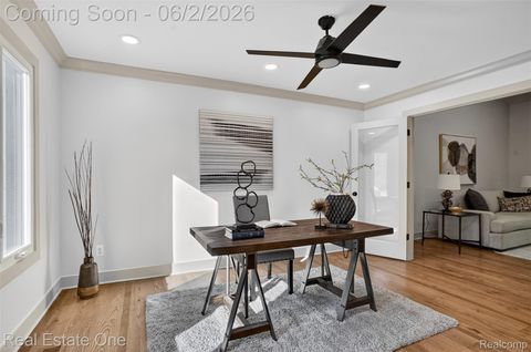 Tiny photo for 2141 Hickory Leaf Court N, Rochester Hills City, MI 48309 (MLS # 20261039371)