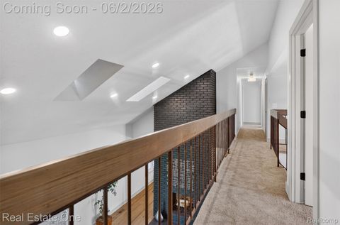 Tiny photo for 2141 Hickory Leaf Court N, Rochester Hills City, MI 48309 (MLS # 20261039371)
