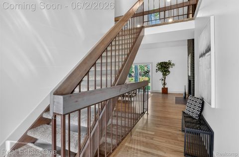 Tiny photo for 2141 Hickory Leaf Court N, Rochester Hills City, MI 48309 (MLS # 20261039371)