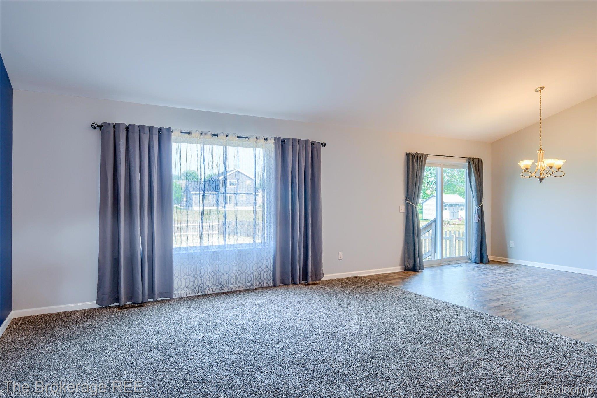 1437 Pondview Drive