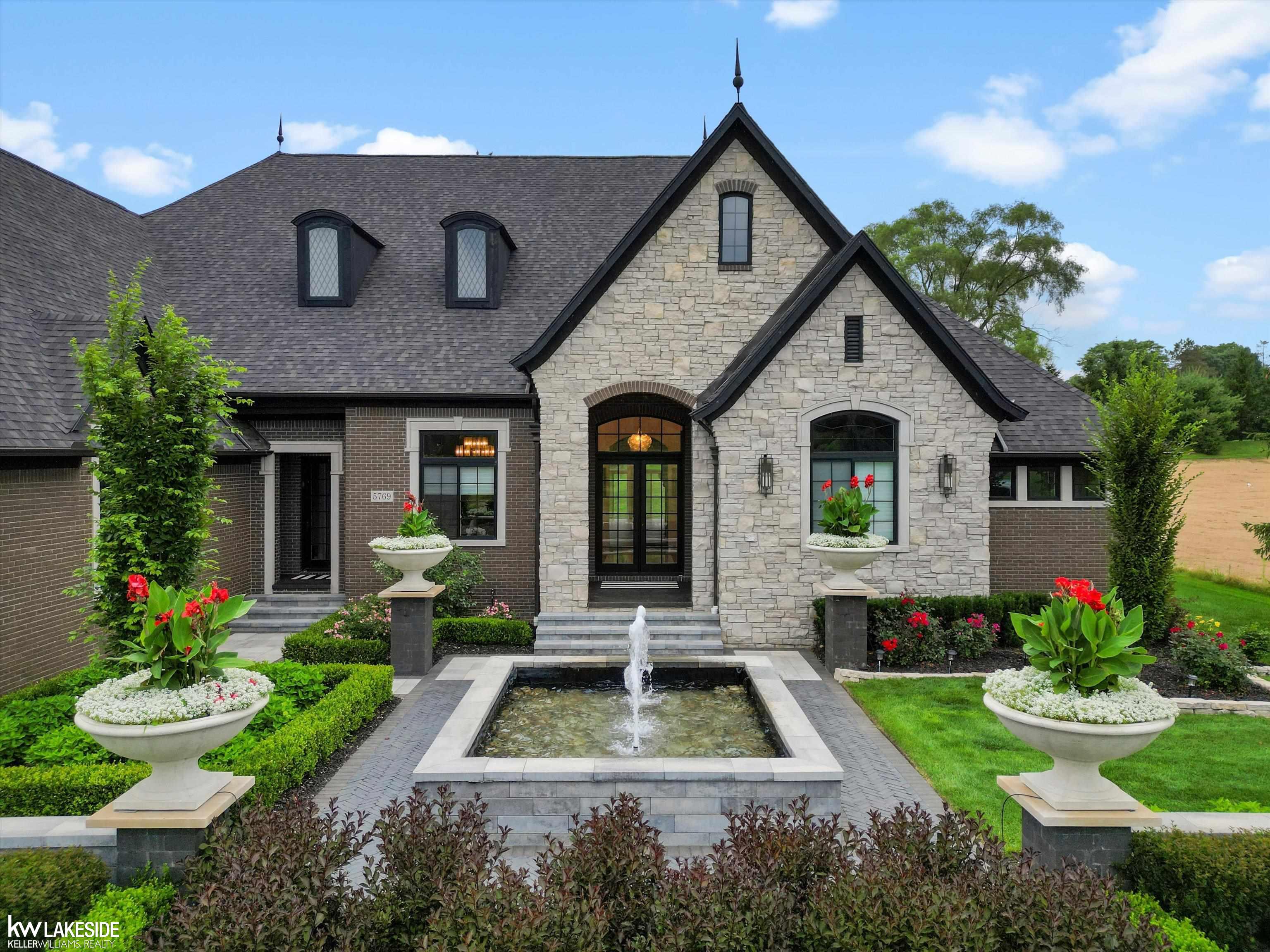 5769 Cotswold Drive