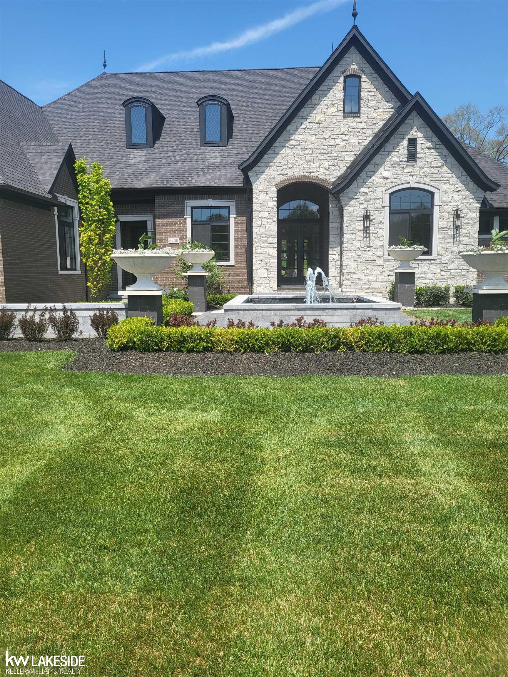5769 Cotswold Drive