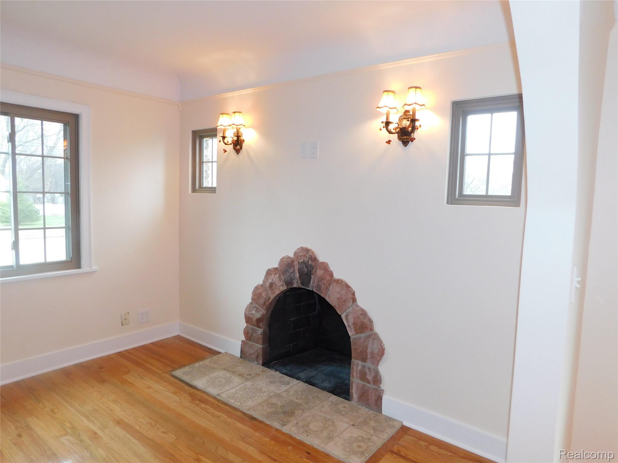 1518 Monteray Street