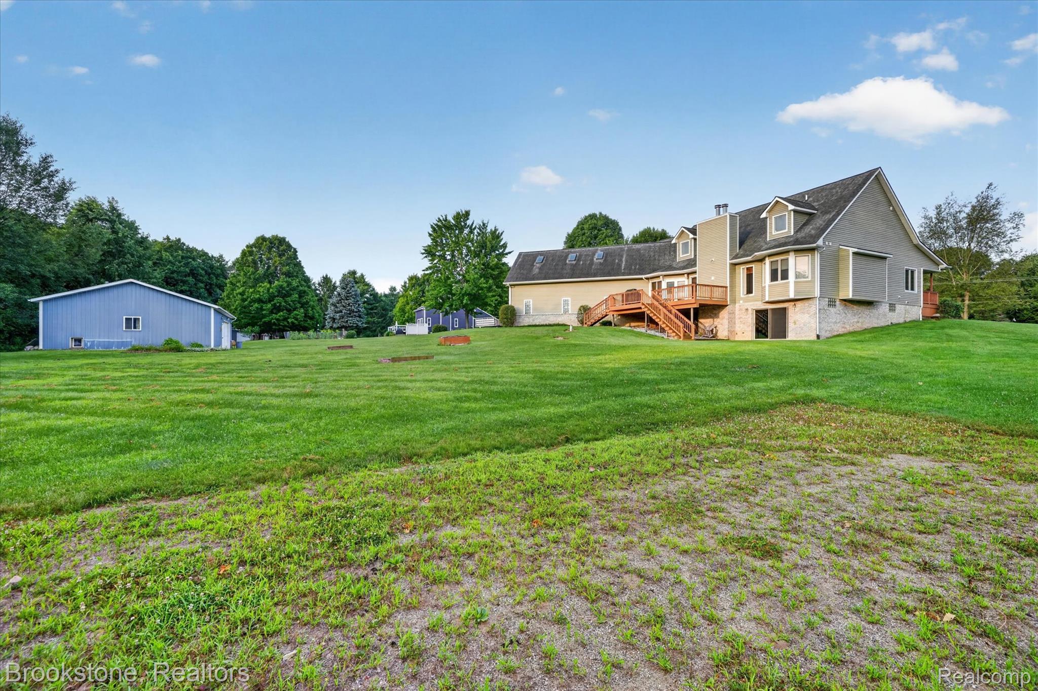 5163 Country Squire Road