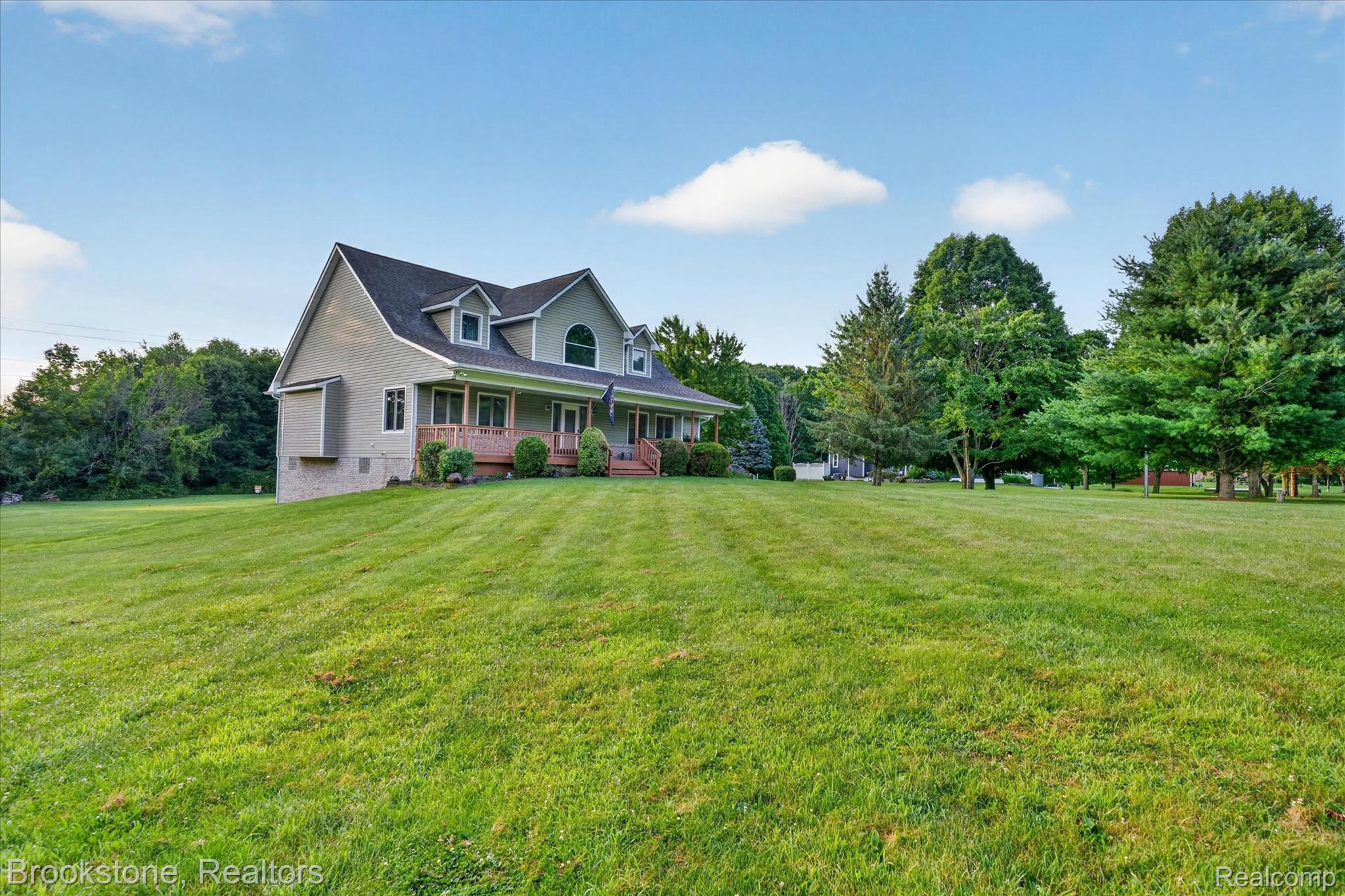 5163 Country Squire Road