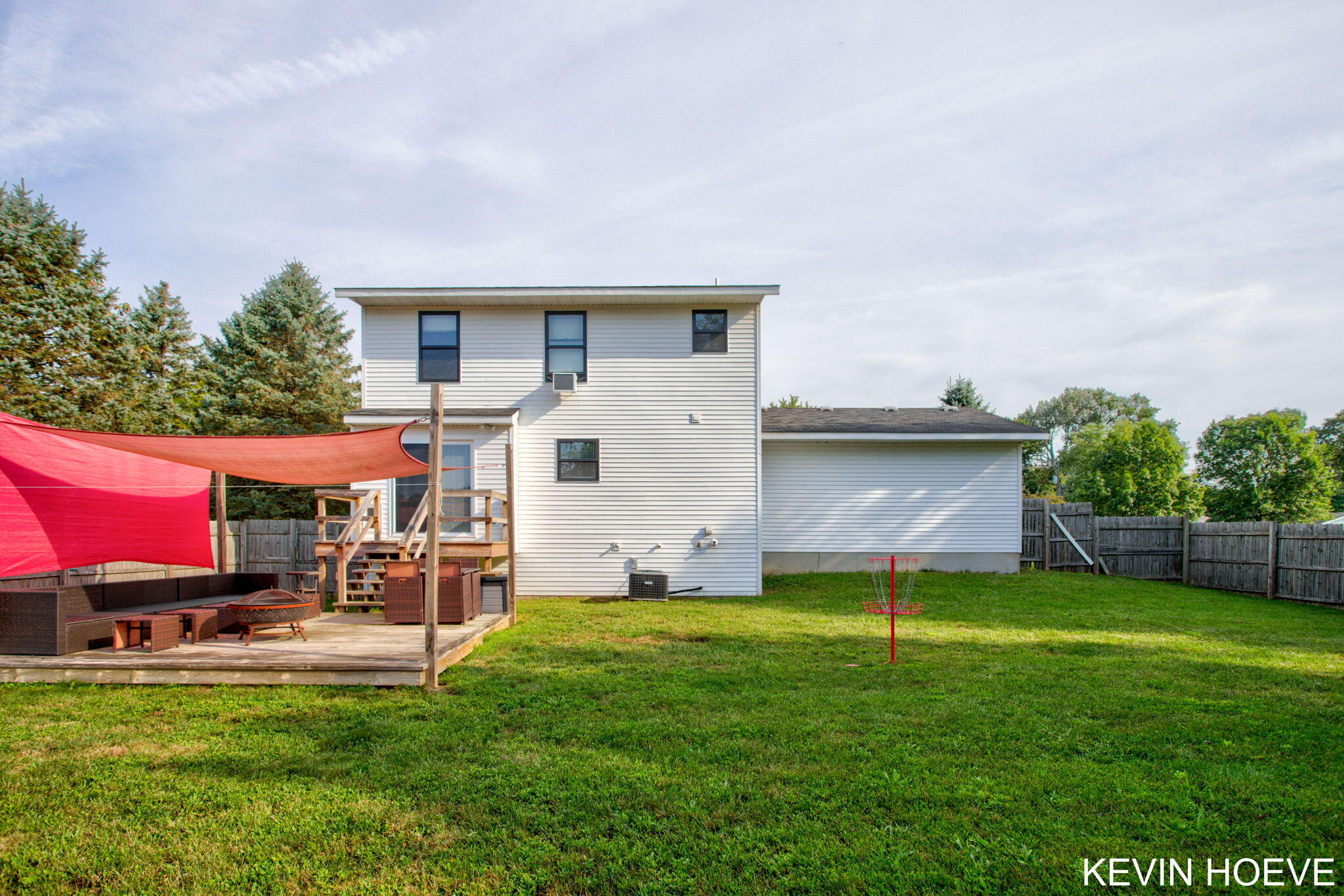 601 W Fennville Street