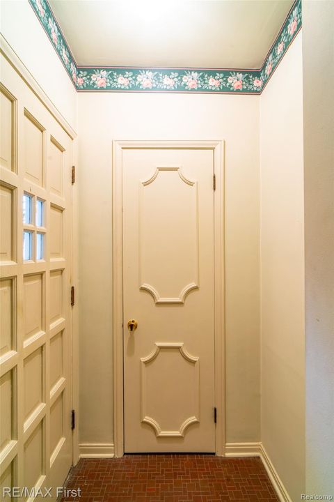 Tiny photo for 1039 Somerset Avenue, Grosse Pointe Park City, MI 48230 (MLS # 20261002324)