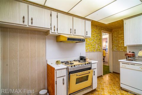 Tiny photo for 1039 Somerset Avenue, Grosse Pointe Park City, MI 48230 (MLS # 20261002324)