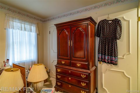 Tiny photo for 1039 Somerset Avenue, Grosse Pointe Park City, MI 48230 (MLS # 20261002324)