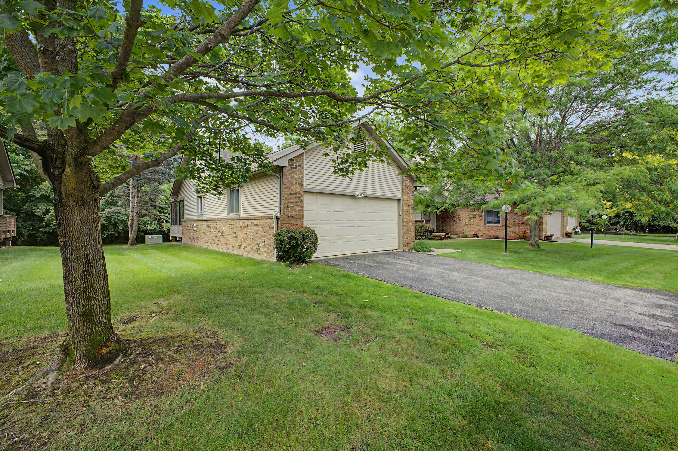 32887 Chapman Circle