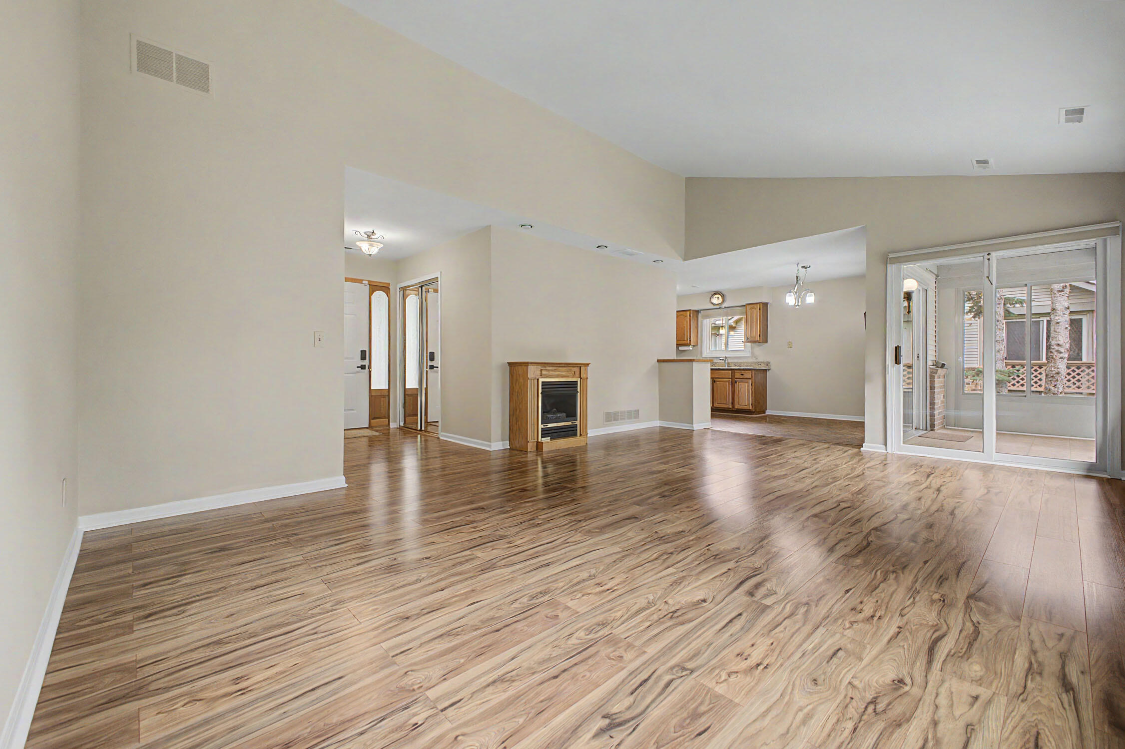 32887 Chapman Circle