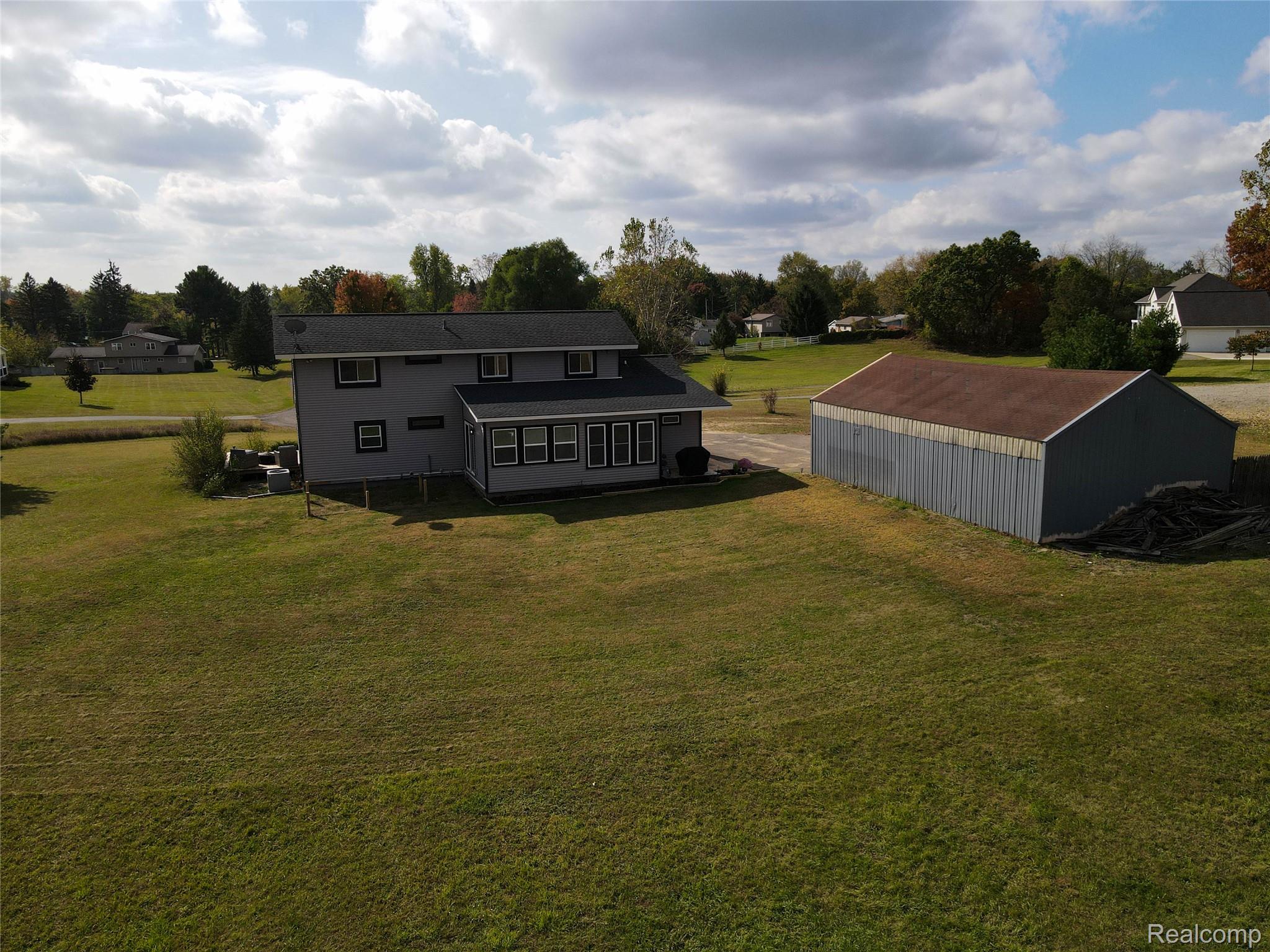 Highland Charter Township, Michigan 48357, United States, 4 Bedrooms Bedrooms, ,3 BathroomsBathrooms,Residential,Coming Soon,228182