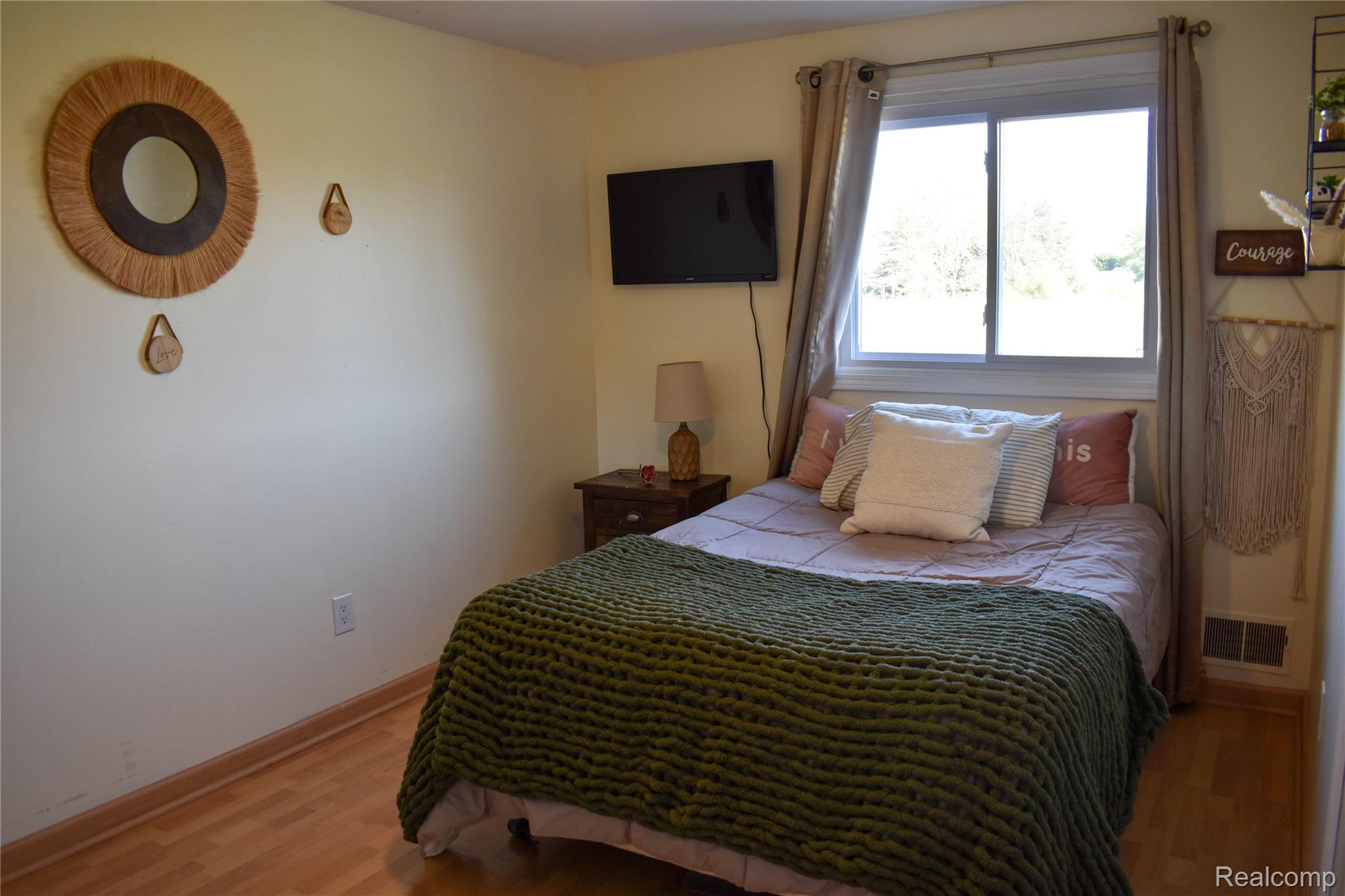 Highland Charter Township, Michigan 48357, United States, 4 Bedrooms Bedrooms, ,3 BathroomsBathrooms,Residential,Coming Soon,228182