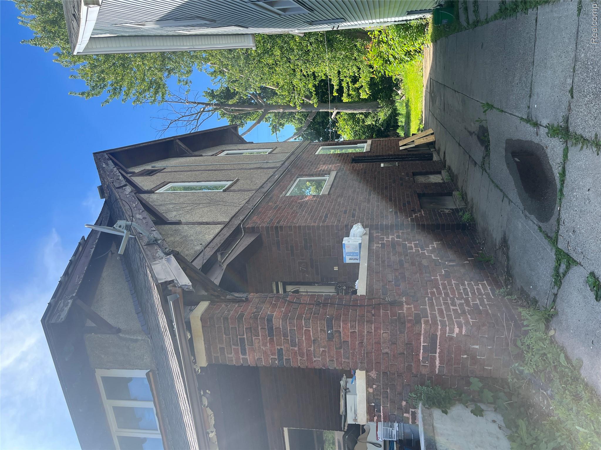 76 Florence Street