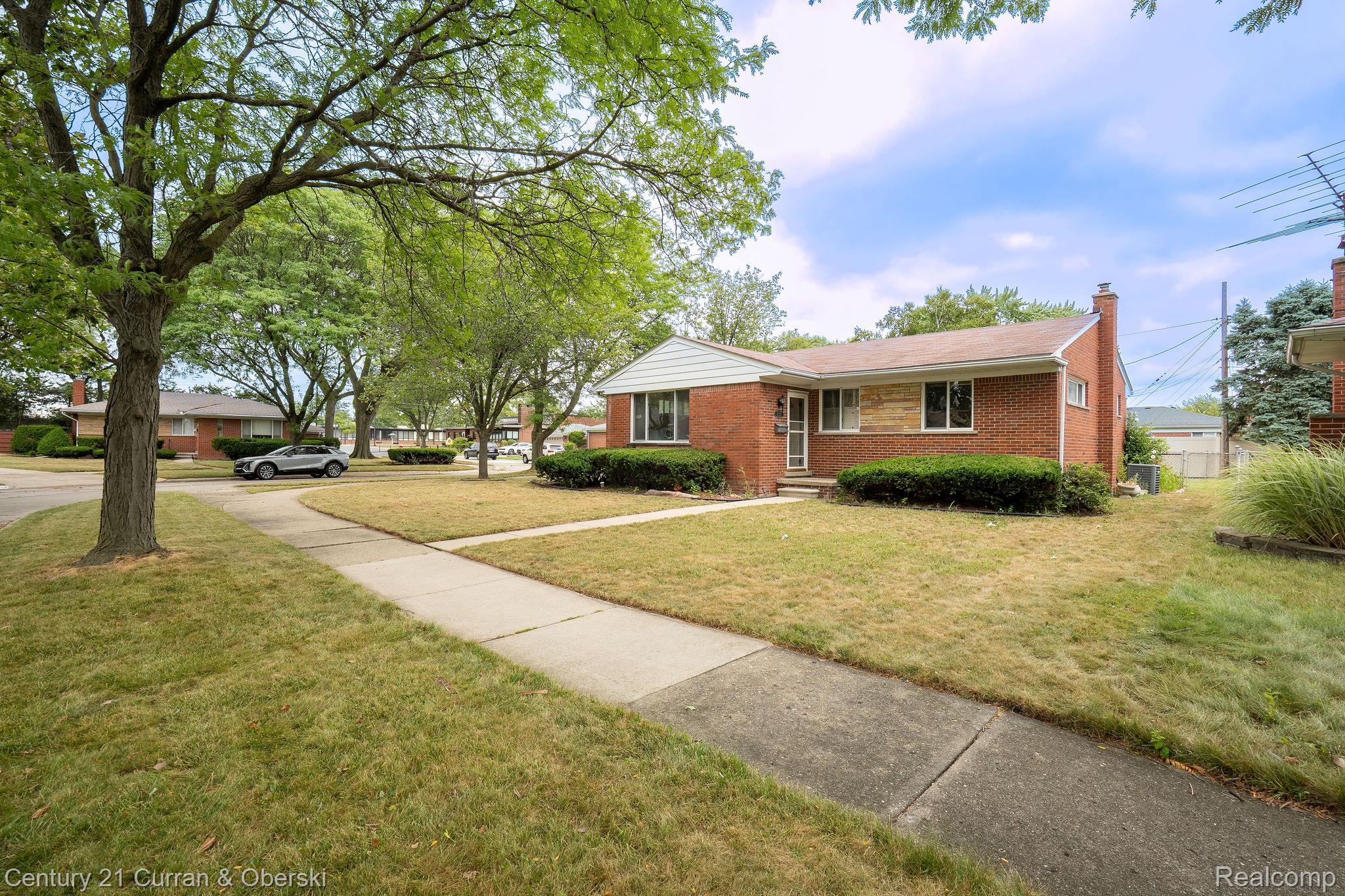 27227 W Pleasant Ridge Street