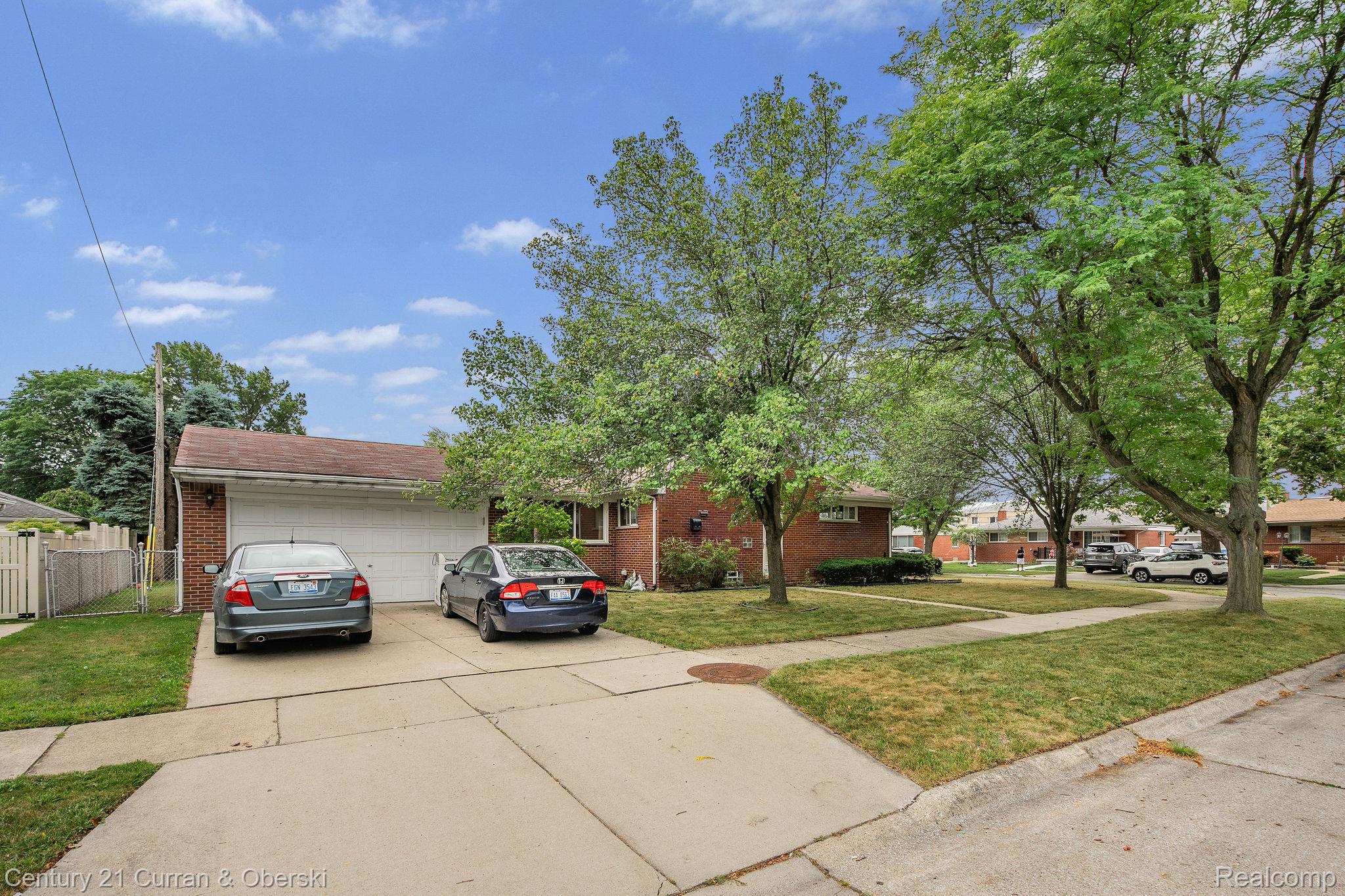 27227 W Pleasant Ridge Street