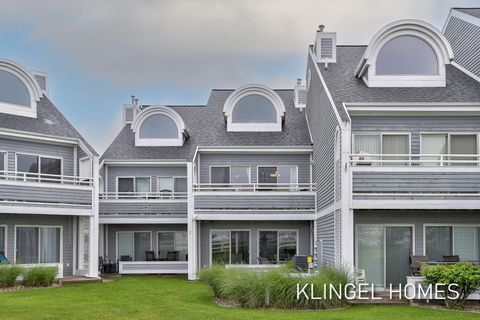 110 Millpoint Drive 10 Spring Lake Village MI 49456