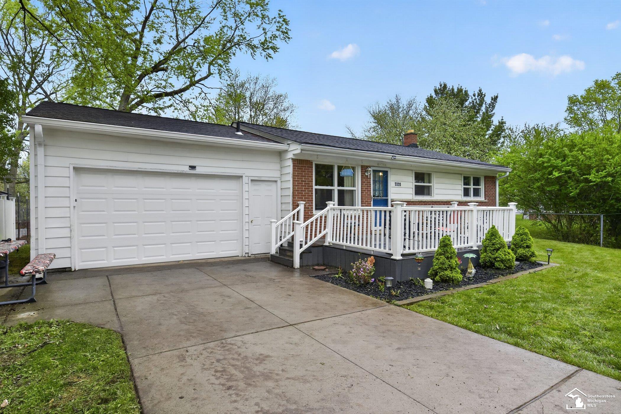 3320 La Salle Drive