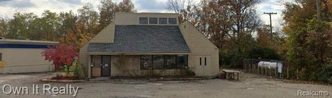 31235 GRAND RIVER Avenue Farmington City MI 48336