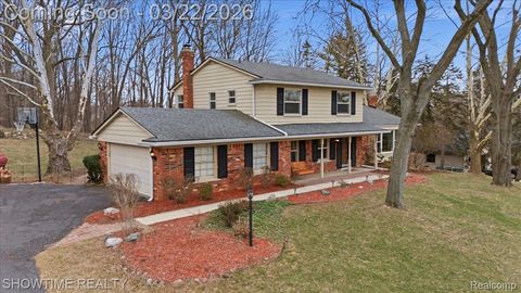 326 Shagbark Drive Rochester Hills City MI 48309