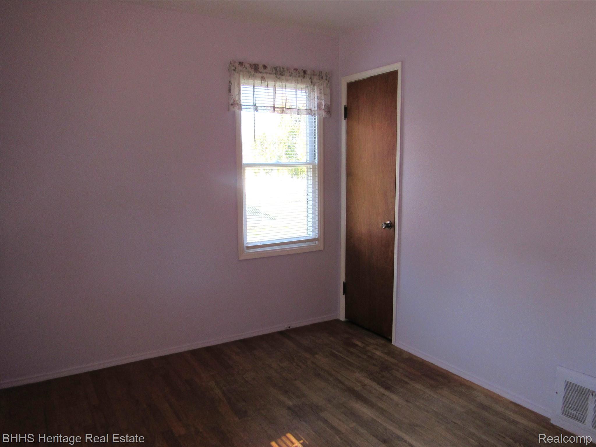 Lincoln Park, Michigan 48146, United States, 3 Bedrooms Bedrooms, ,1 BathroomBathrooms,Residential,Active,243662