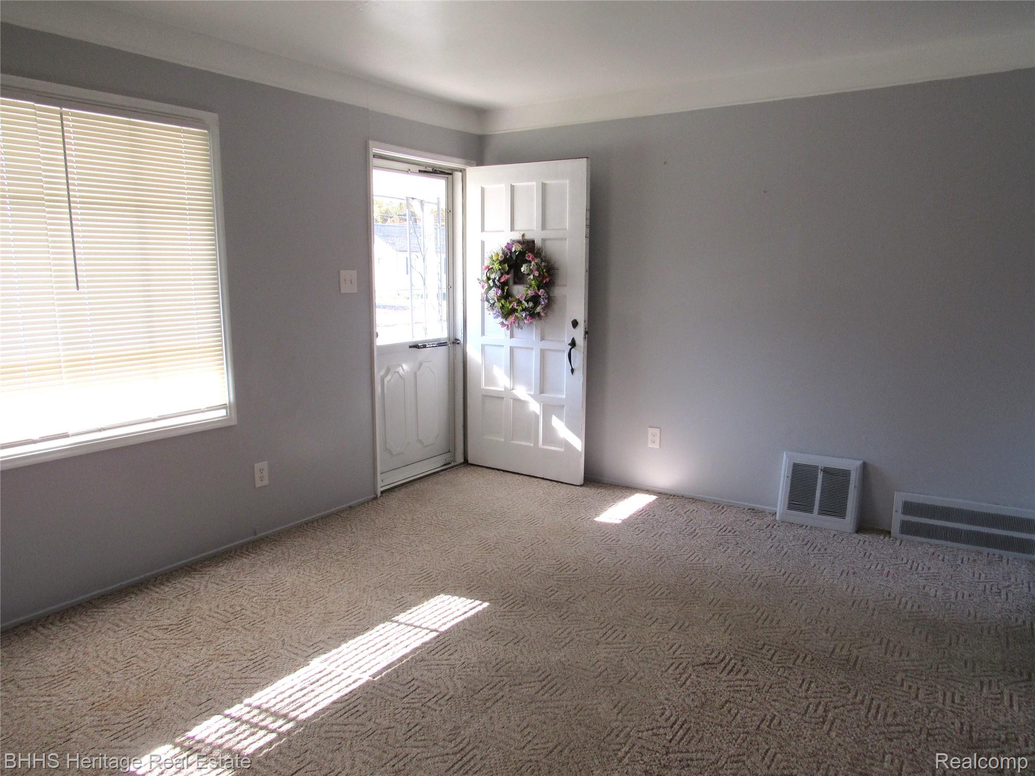 Lincoln Park, Michigan 48146, United States, 3 Bedrooms Bedrooms, ,1 BathroomBathrooms,Residential,Active,243662