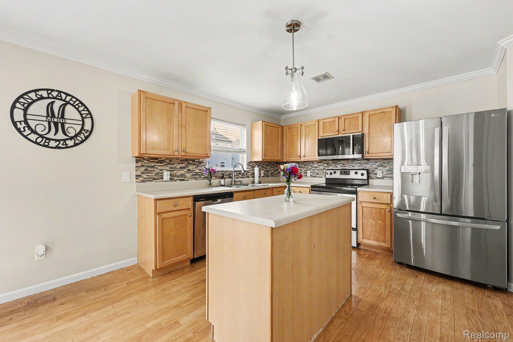 8601 Kalamazoo River Drive